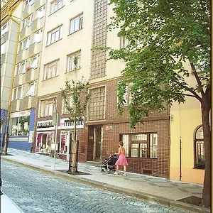 apartmany-machek.praguehotelsweb.com/