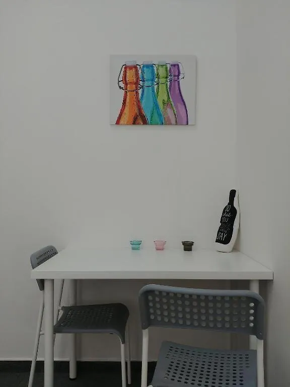 Cozy Rooms, 10 Min By Walk To The Center Brno 0*,